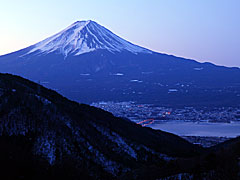 早朝の富士山